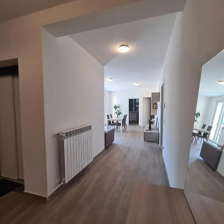 Santa Caterina Апартаменты *