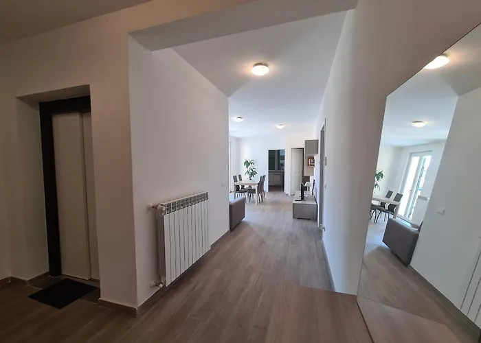 Santa Caterina Apartman *